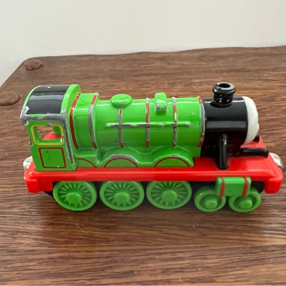 HENRY and TENDER Thomas The Train Friends Take n Play Along Die Cast Metal Cars - Picture 5 of 11
